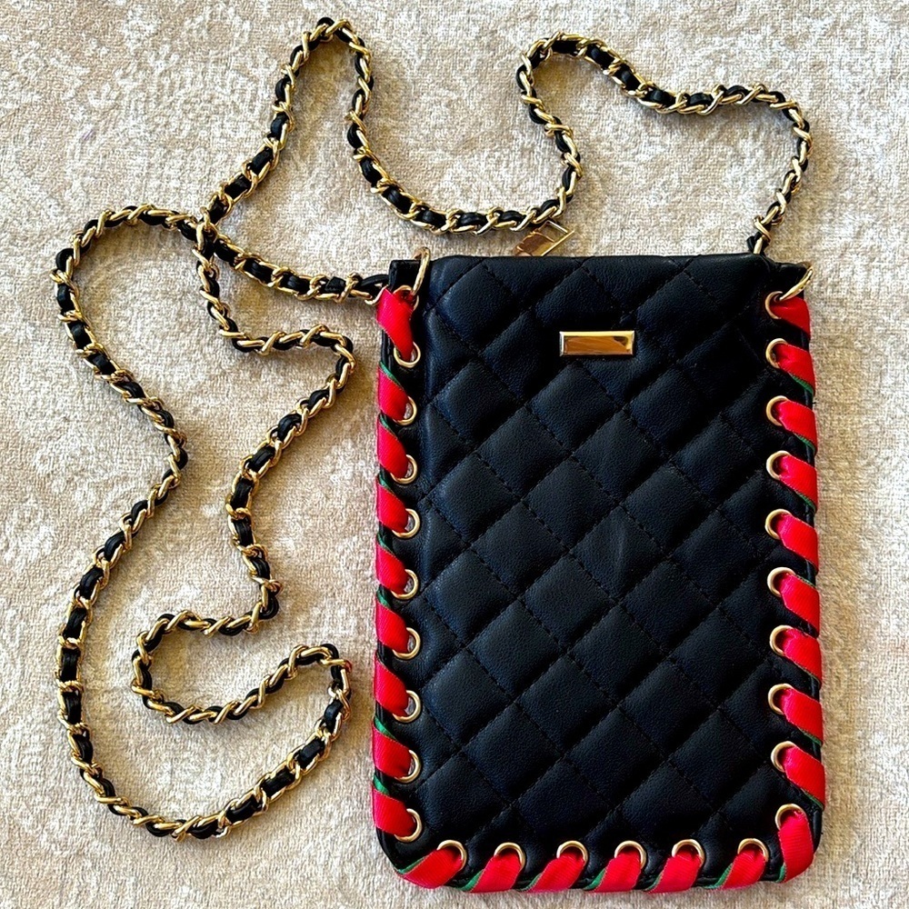 NWOT Black Quilted Stitch Chain Crossbody Purse Phone Holder Vegan Leather